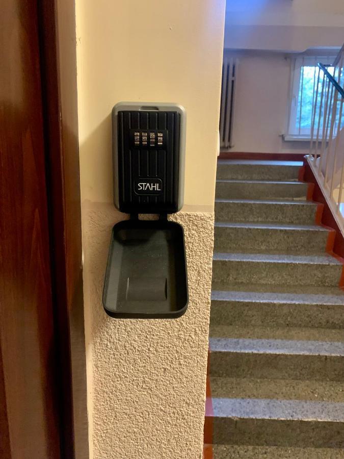Apartament Joanna 2 Parter Blisko Prezero Gliwice Exterior foto